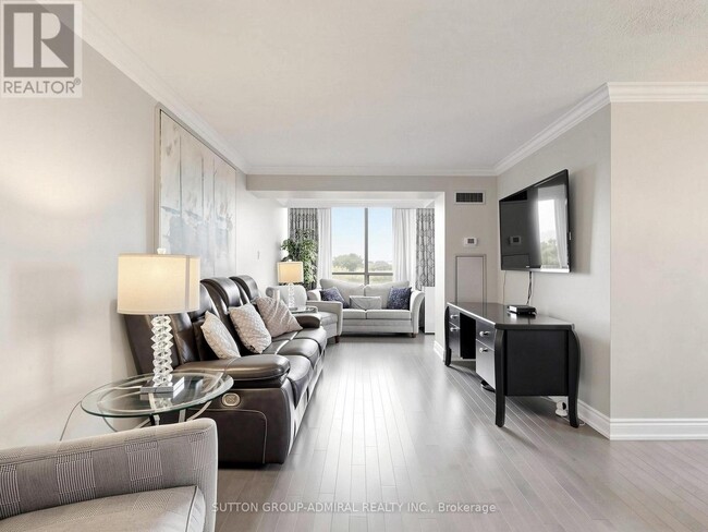 Photo - 7460 Bathurst St Unit 507