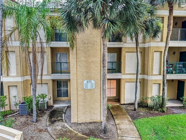 Building Photo - 875 Riverside Dr Unit 717