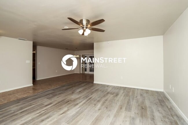 Photo - 3 Bedroom Pet-Friendly Home in ROCKLEDGE, FL with Main Street Renewal