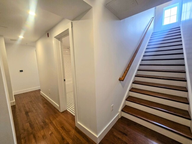 Photo - 1815 Main St Unidad B