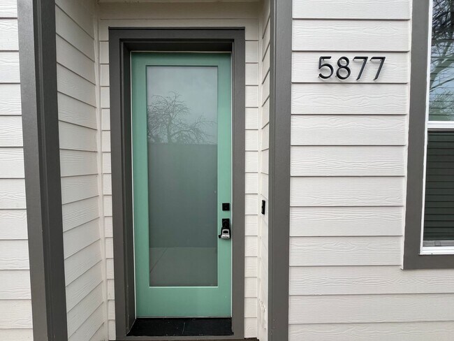 Photo - Modern 2-Bed, 1.5-Bath Condo with Custom K...