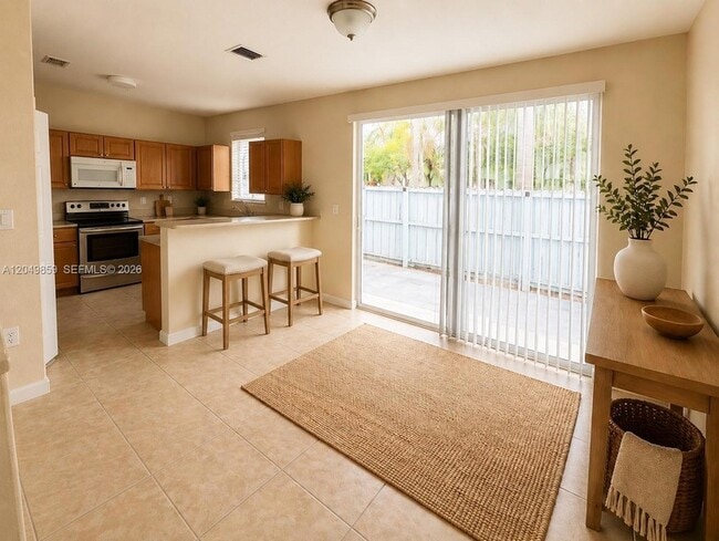 1413 SE 27th Ct