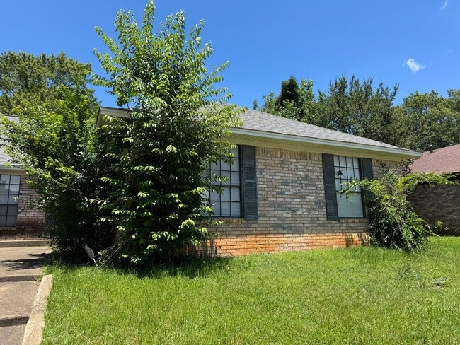 BRO306-308 - BRO306-308 Apartment Unit 306