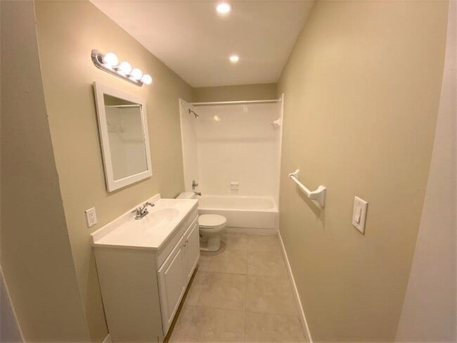 Photo - 3040 NE 16th Ave Unit 313