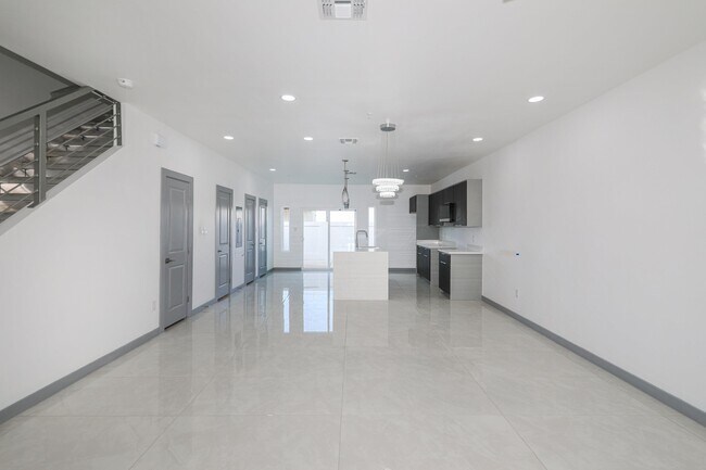 Photo - 1011 Emerald Valley Dr Unit 112 B