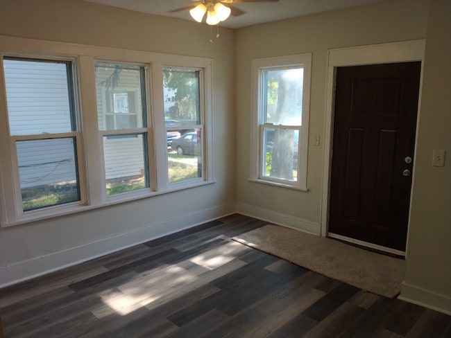 Photo - 2720 N Girard Ave