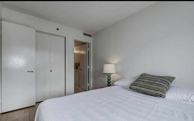 Photo - 1230 23rd St NW Unit 712