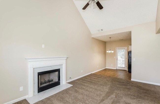 Photo - 4214 Reeshemah St