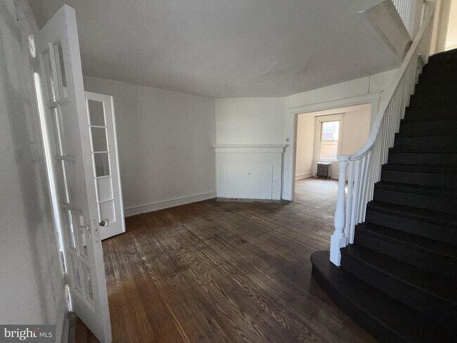 Photo - 6720 Trinity St