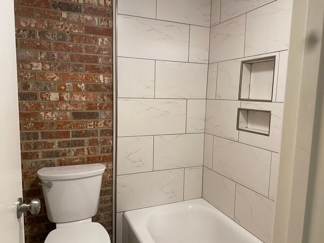 Photo - 1420 Accomac Pl Unit 23