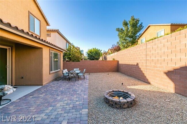 Photo - Mountains Edge 4 Bedroom!