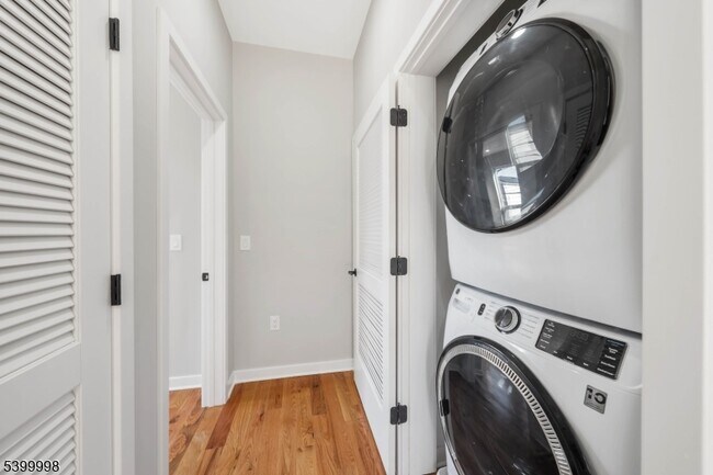 Photo - 108 Fleming Ave Unit 1A