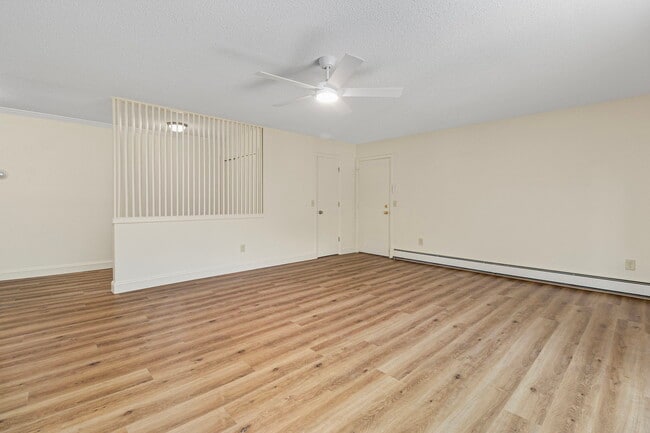 Photo - Parkway Apartments