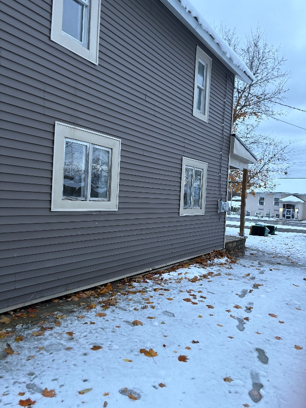 Photo - 2335 Maple Ave