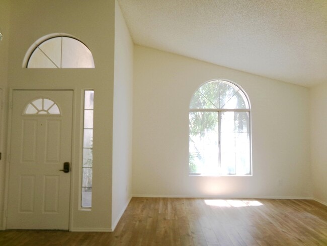 Photo - 4829 W Forest Oaks Ave