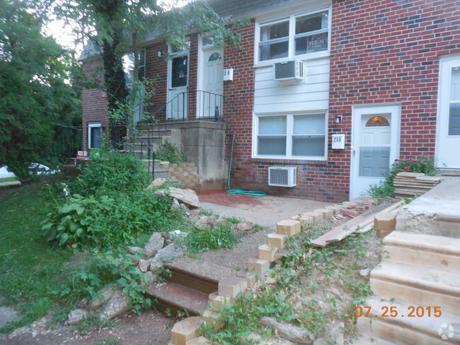 Building Photo - 258 Greenough St Unit A Rental