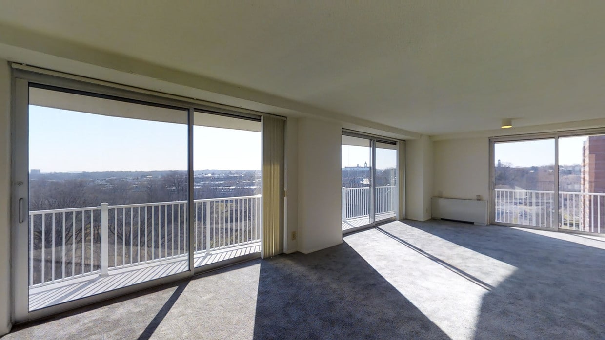 Photo - Hopkins House Apartments