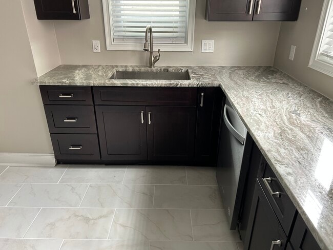 Photo - 4054 Howley St Unidad Floor 1