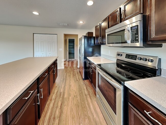 Photo - 102 Star Shell Dr