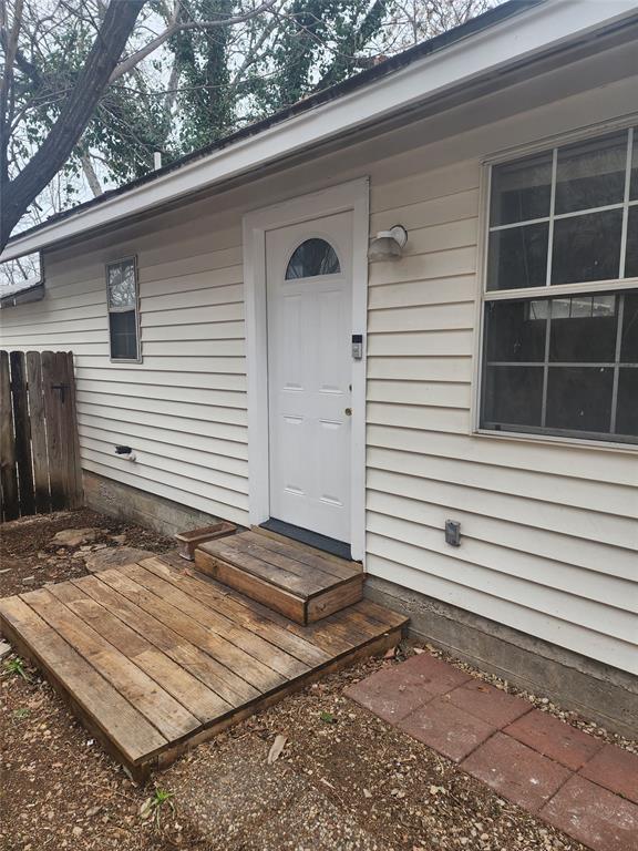 Photo - 1712 Valeria St