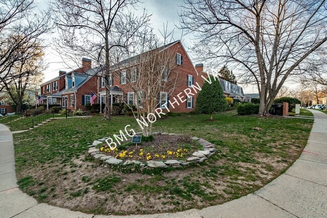 Photo - 4701 31st St S