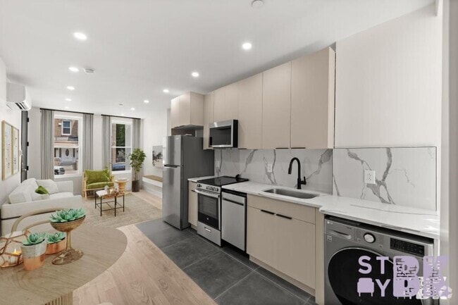 Building Photo - 2 bedroom in RIDGEWOOD NY 11385 Unit 1L Rental