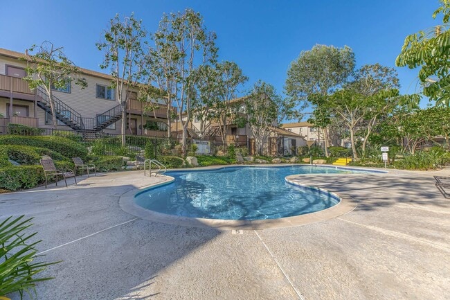 Building Photo - Harbor Pointe Apartments