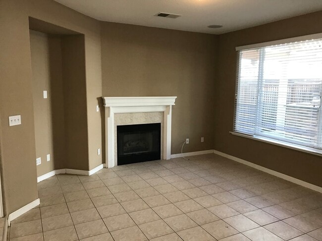 Photo - Beautiful 4 Bedroom, 2.5 Bath Mountain House Home