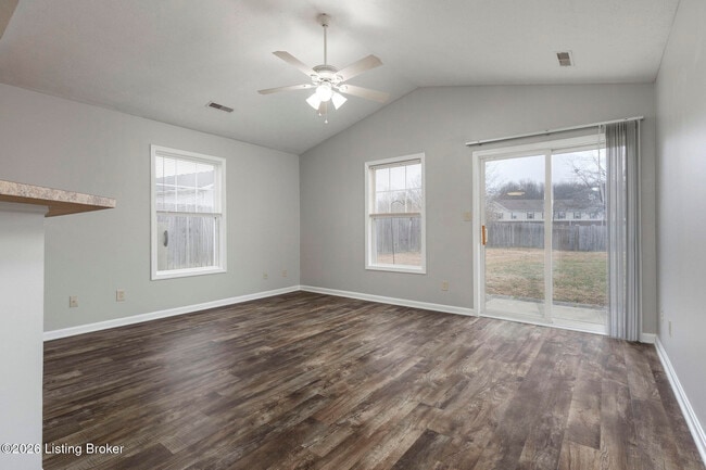 Photo - 8815 Woodpointe Blvd