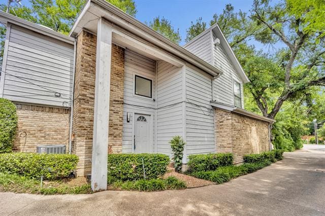 Photo - 9308 Greenville Ave Townhome
