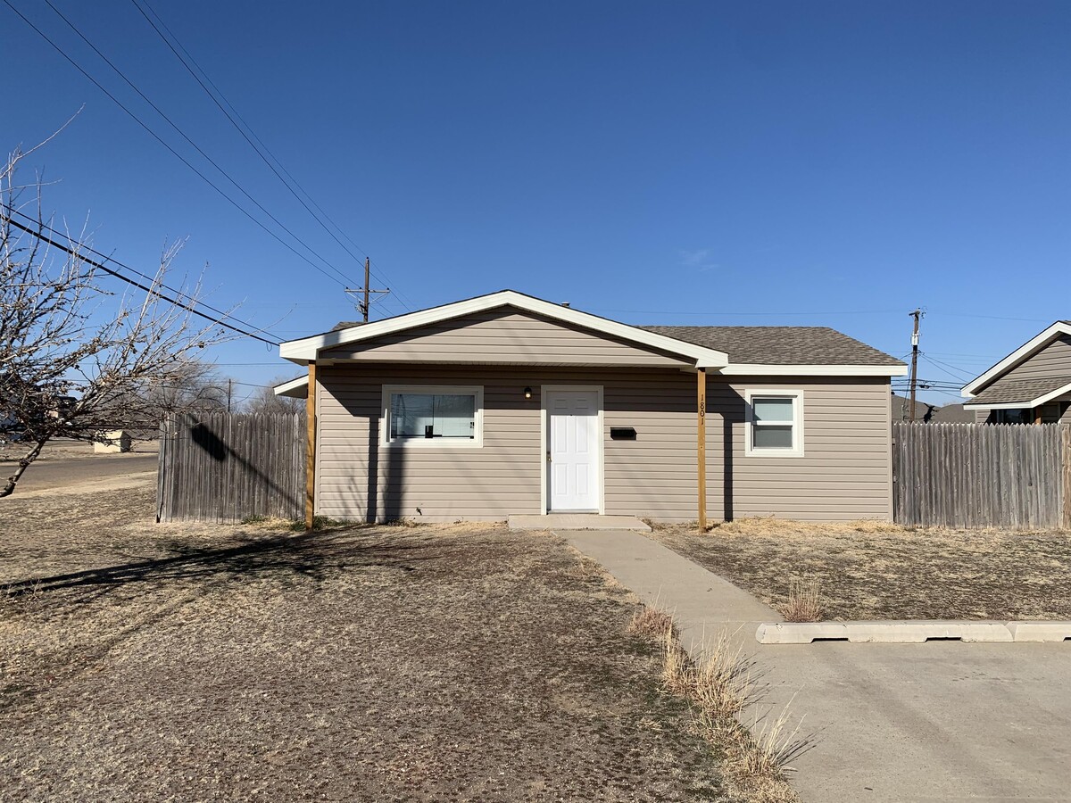 Photo - 1801 1st Ave House