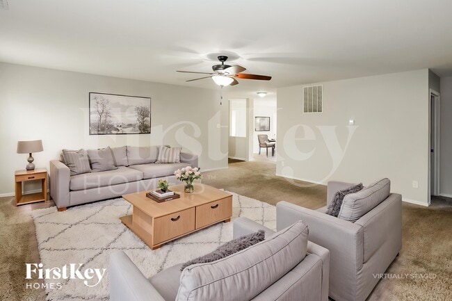 Photo - 657 Bright Orchid Ave