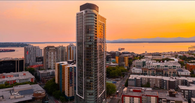 Building Photo - 2510 6th Ave Unit 1703 Rental