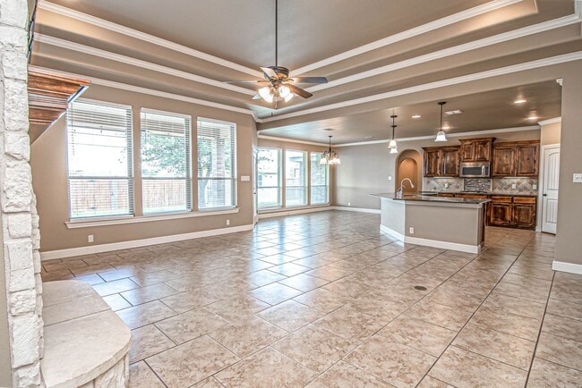 Photo - 5811 Oak Creek Drive