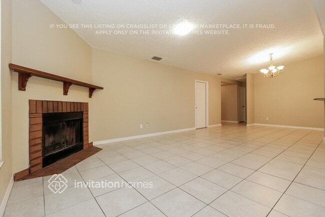 Photo - 419 SW 39th Terrace