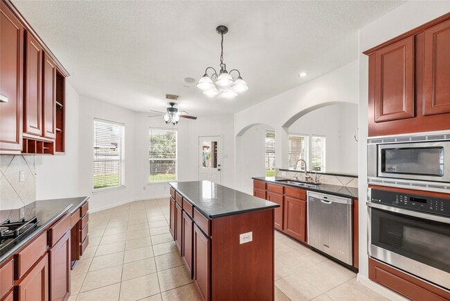 Photo - 1810 Candle Light Ct