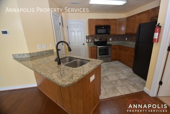 Photo - 110A Sabrina Ln