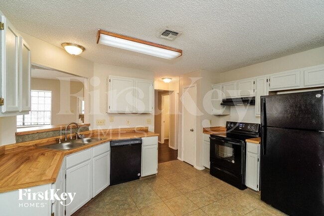 Photo - 5122 Lakebend E Dr