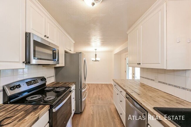 Photo - 604 S Quentin St