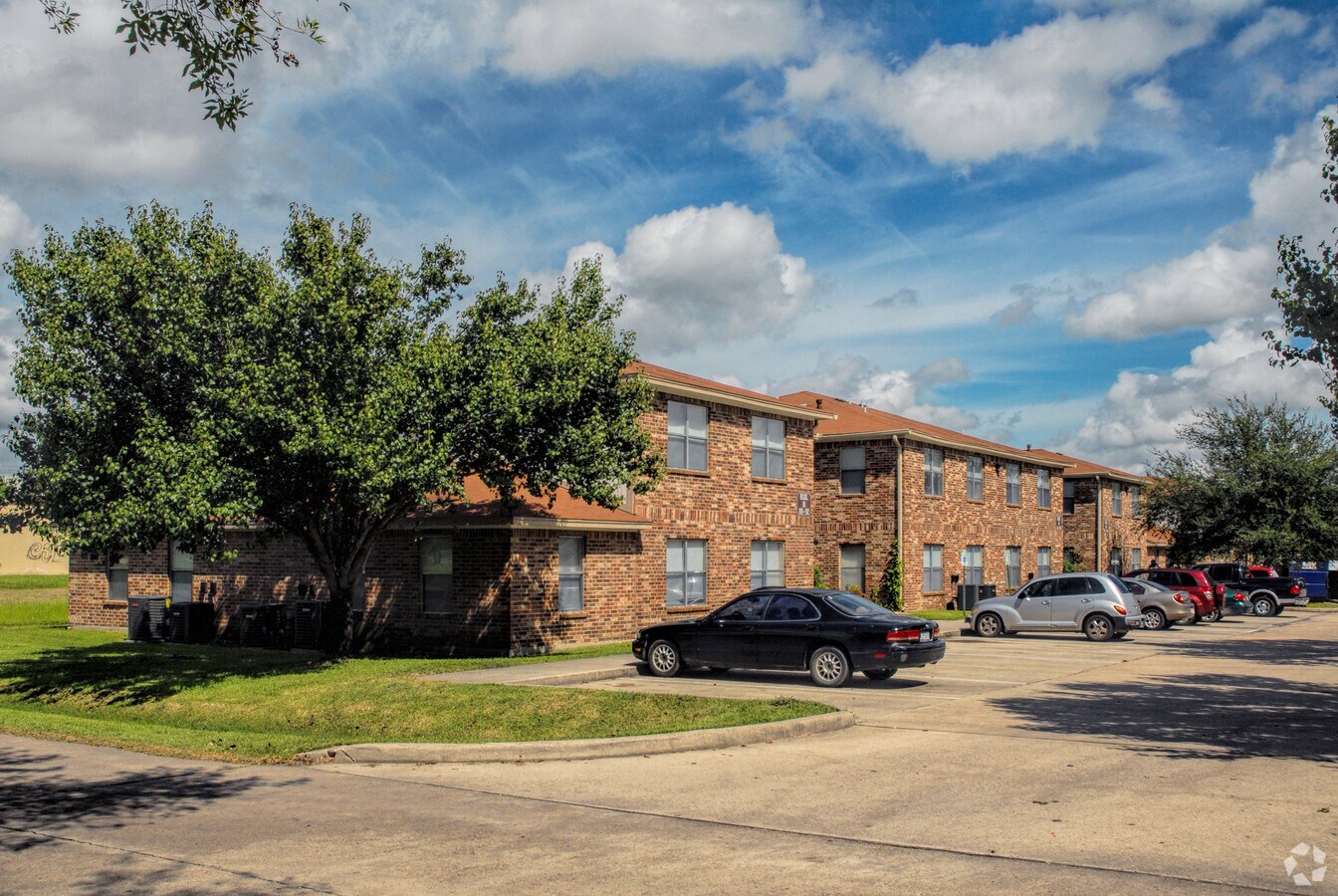 Photo - Country Terrace Village II