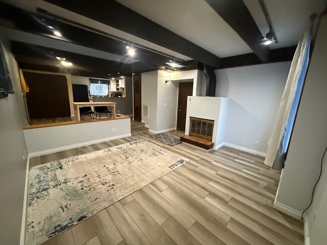 Photo - 2521 2nd Ave S