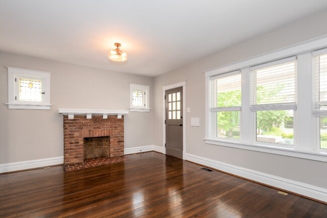 Photo - 1035 Grandview Pl Unit 2nd