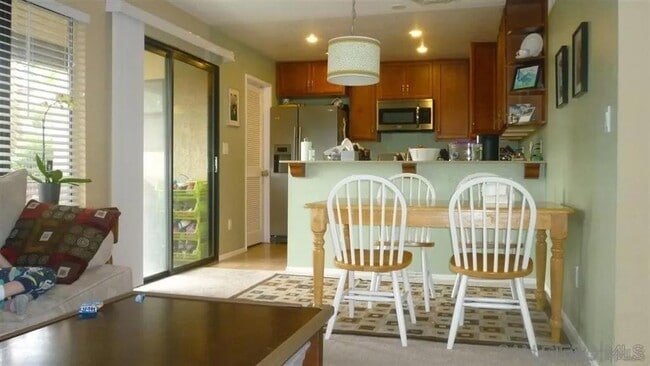 Photo - 8434 Summerdale Rd Unidad B