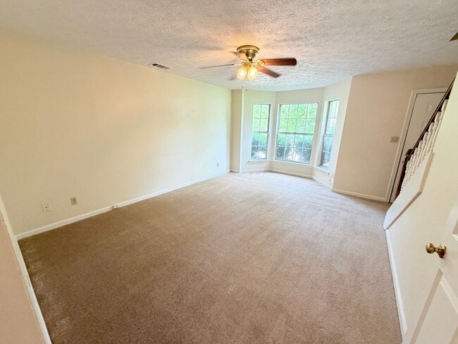 Photo - 2 Bedroom, 1 1/2 Bathrooms - Townhouse West Rome
