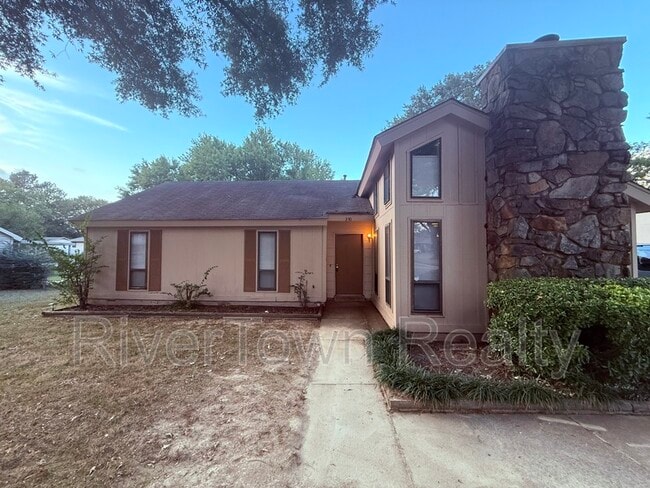 Photo - 350 Bouldincrest Ave