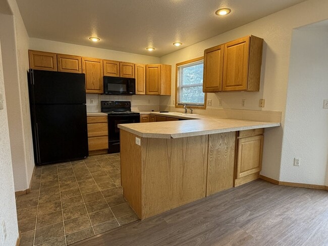Photo - Elevated Living in Fort Collins – Stylish 3 Bed 3.5 Bath Home