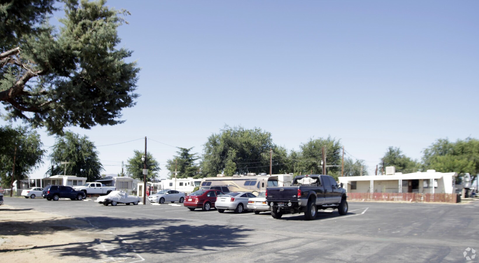 Photo - Shady Elms RV & Trailer Park Apartments