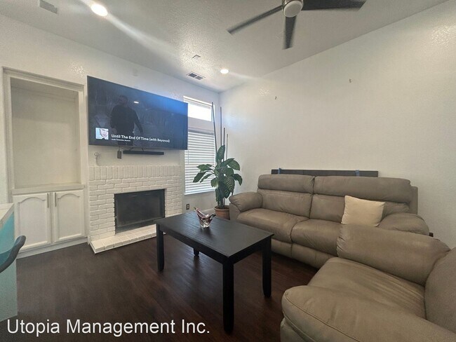 Photo - 3 br, 2 bath House - 8952 Laguna Star Drive