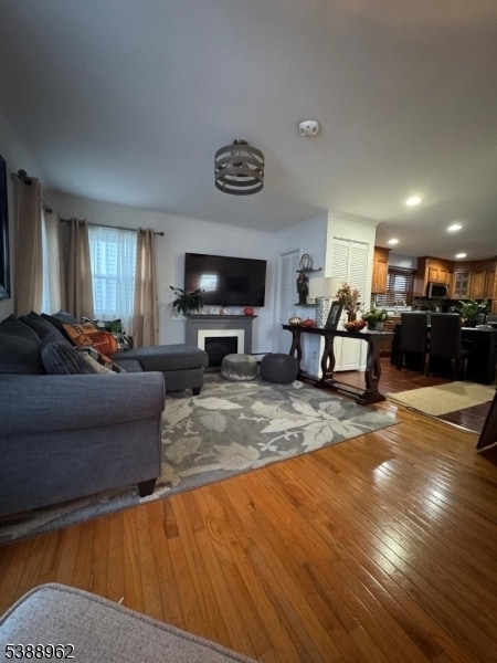 Photo - 925 E 26th St