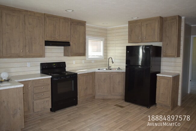 Photo - 239 Old Tavern Ln Unit 239